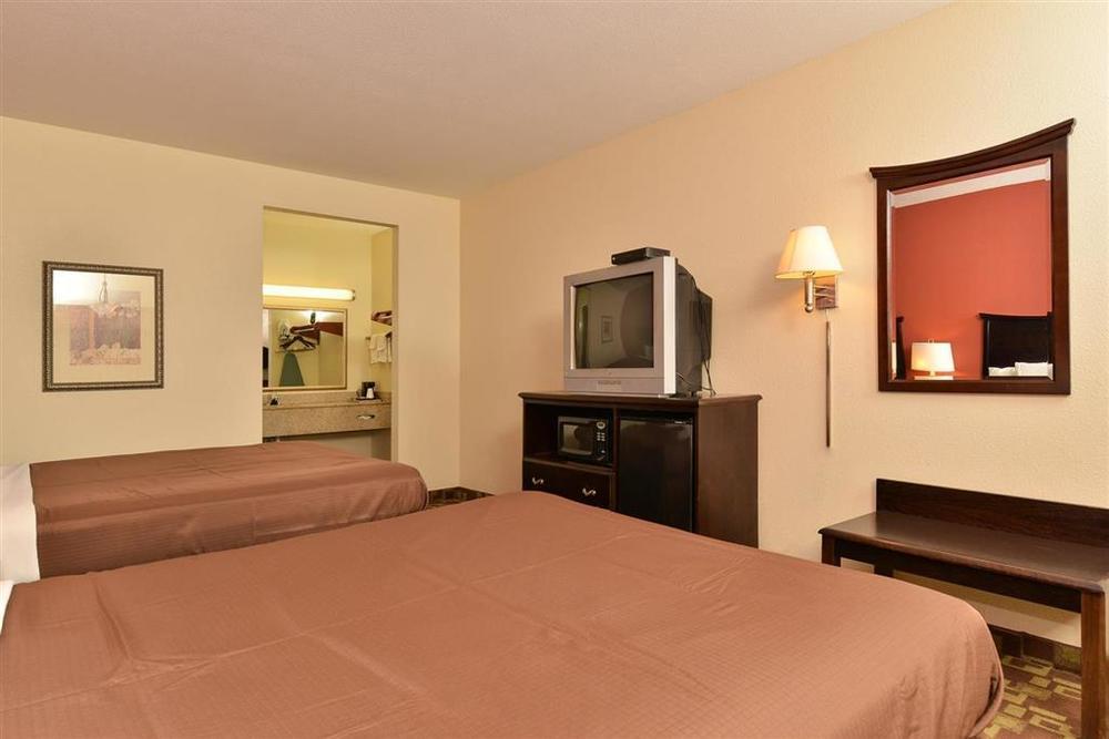Americas Best Value Inn Byhalia Værelse billede